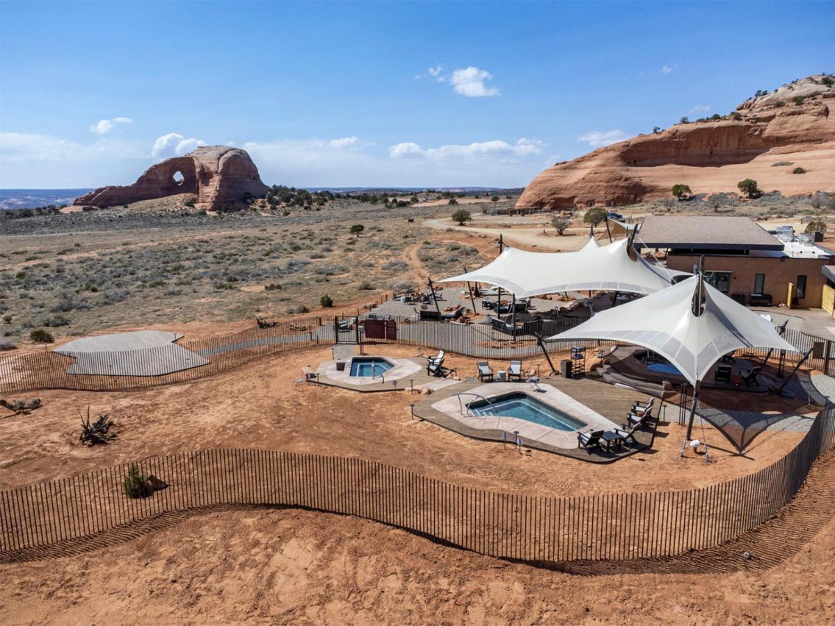 Ulum Moab Hotel La Sal Exterior photo